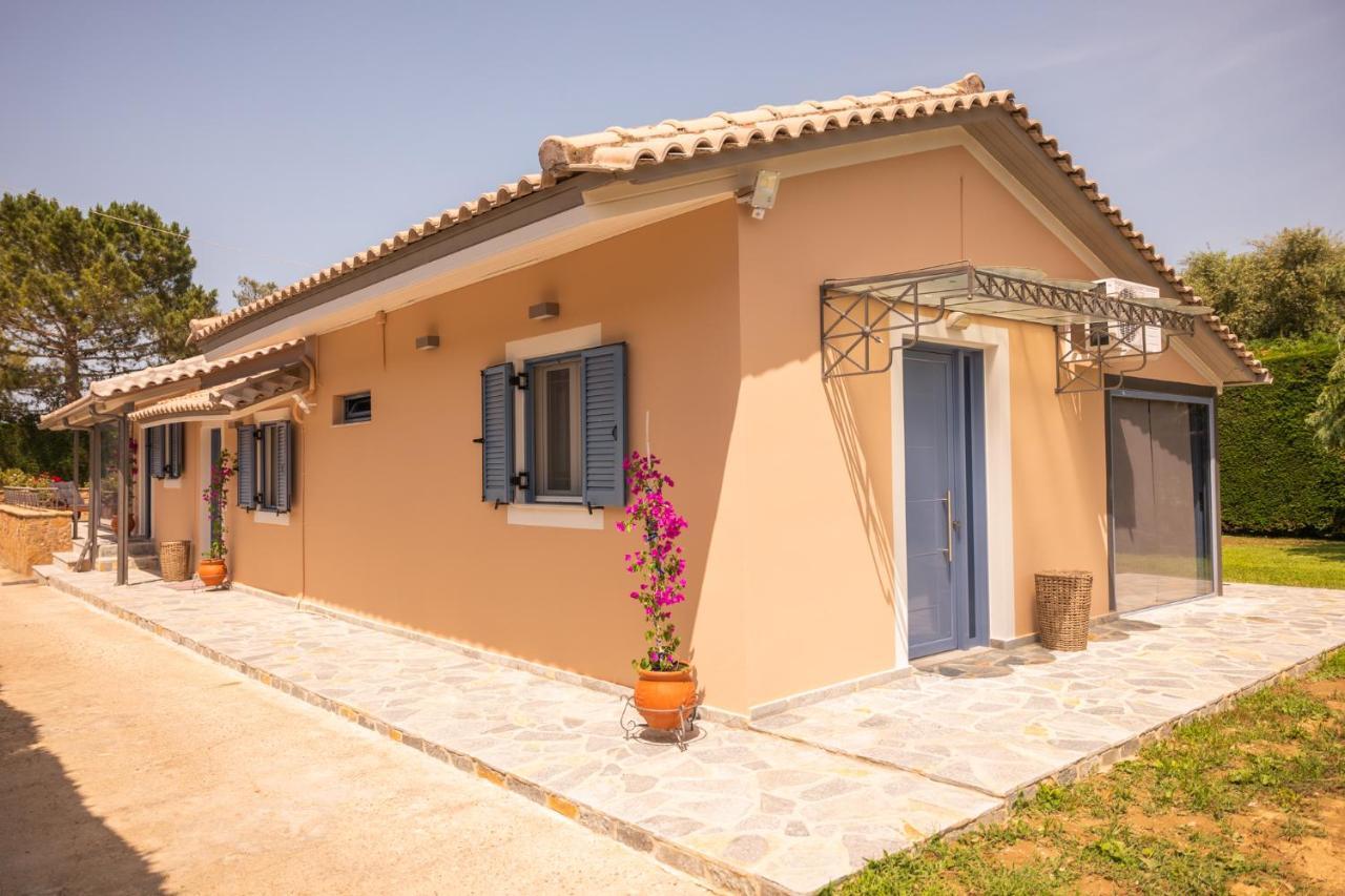 Kourouta Villas Amaliada Bagian luar foto